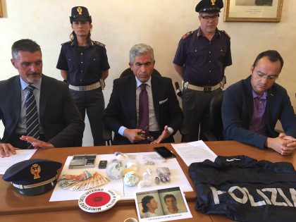 Spacciava al SERT di Pesaro, arrestato dalla Polizia item-thumbnail